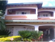 VENDO UNA MANSION