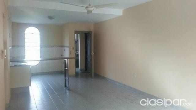 COQUETO DEPARTAMENTO EN UBICACION PRIVILEGEADA SOBRE AV. SAN MARTIN CASI AVIADORES DEL CHACO — foto 3