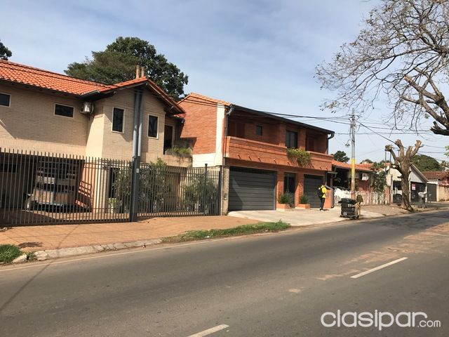 Hermosa Casa y ubicacion en Fernando de la Mora Zona Norte, ubicacion de lujo, cuadra y media de mariscal lopez — foto 2
