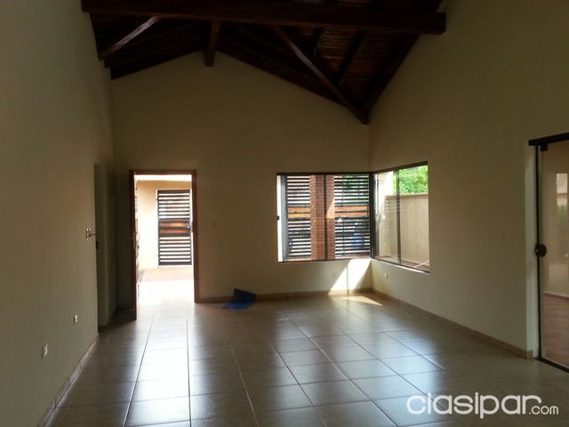 Remato casa en CDE — foto 2
