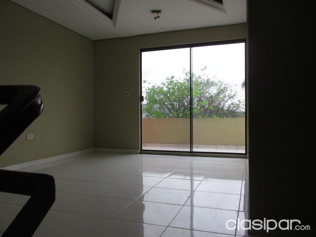CASA EN PARANA COUNTRY — foto 3