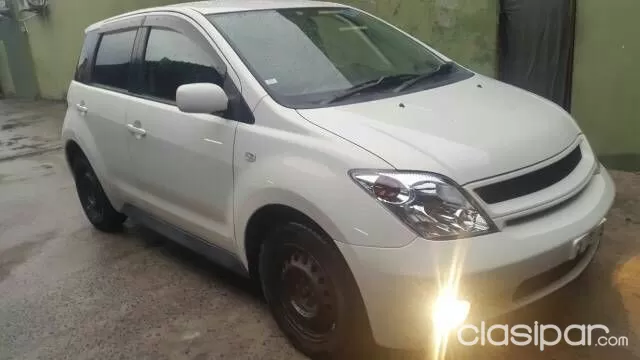 Toyota Ist 2003 - foto 2