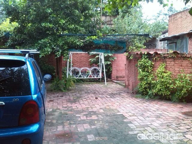 HERMOSA CASA CERCANA A LA COSTANERA — foto 2
