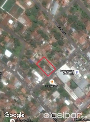 VENDO CASA EN EL CENTRO DE ÑEMBY!! ATRÁS DEL SUPER REAL! — foto 2