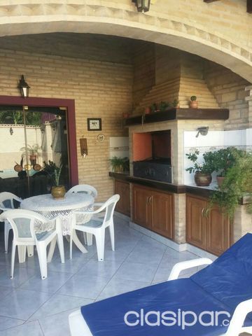 Vendo Hermosa casa en Lambare, Barrio cerrado, con guardia 24hs — foto 3