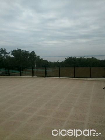 Se vende FABULOSA MANSION TOTALMENTE AMOBLADA en el Barrio Cerrado a 10 min de la Costanera Encarnacion — foto 2