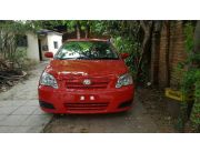 Toyota runx año 2005 color rojo motor 1500vvti naftero caja automatica.recien importado sin uso en paraguay.con garantia de 12 meses por el cambio de volante