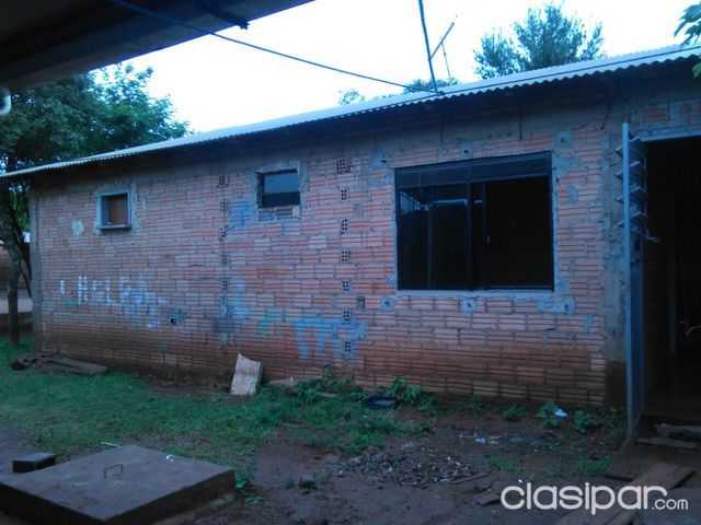 vendo tinglado en minga guazu en la entrada del cementerio — foto 3