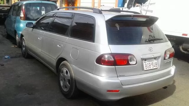 Toyota Caldina 2001 — foto 3