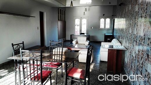Departamento equipado con 4 dormitorios con terraza privada y piscina — foto 2