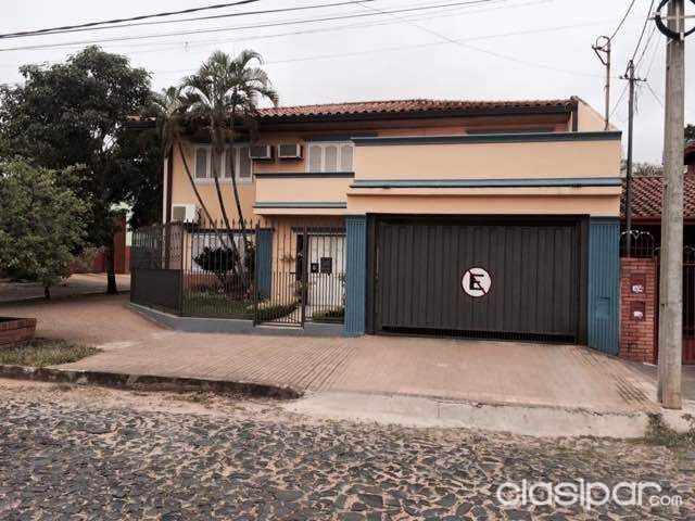 Hermosa casa y bien cuidada. — foto 2