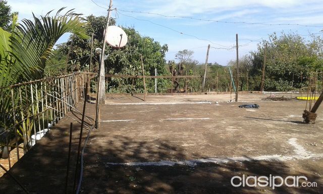 Vendo casa con excelente ubicación en Encarnación!!! — foto 3