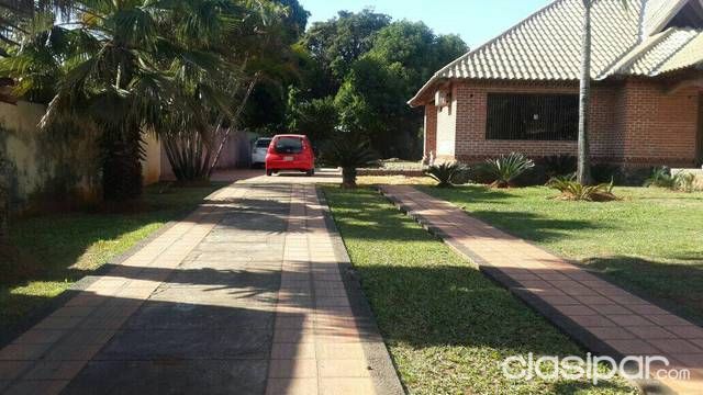 Vendo Casa Tipo Versión Americana En Fernando De La Mora — foto 2
