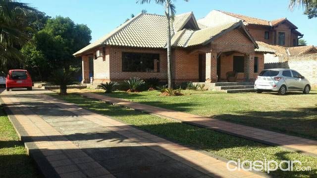 Vendo Casa Tipo Versión Americana En Fernando De La Mora — foto 3