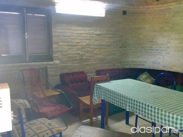 Vendo Hermosa Casa con piscina en ÑEMBY — foto 3
