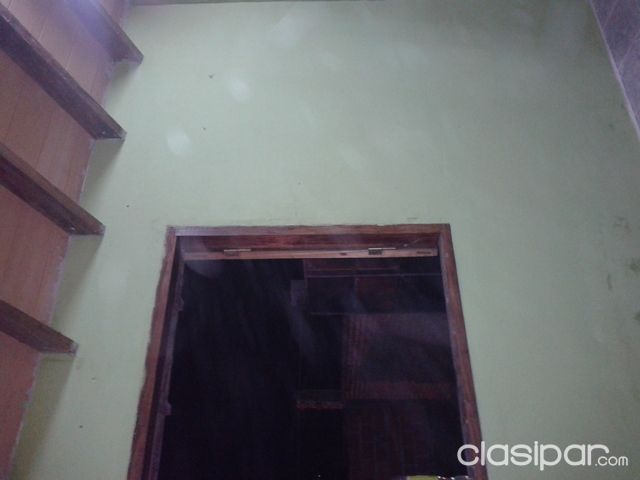 vendo casa en luque a 4 cuadras del colegio san martin — foto 2