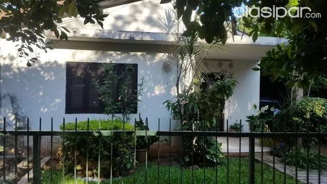 CASA EN BARRIO VILLA AURELIA DE ASUNCION. — foto 2
