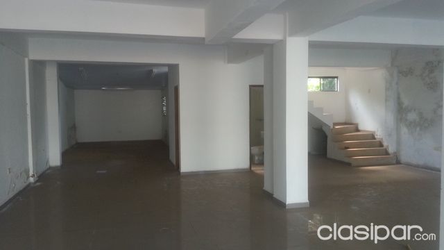 Vendo Local en Caaguazu, inmejorable ubicación — foto 2