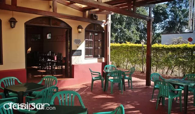 Gran Local (Restaurant + Salón) en pleno centro de Hohenau — foto 3