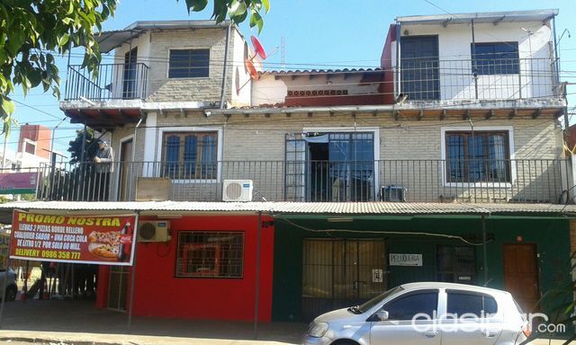EN EL CENTRO DE LUQUE REMATO PROPIEDAS — foto 2
