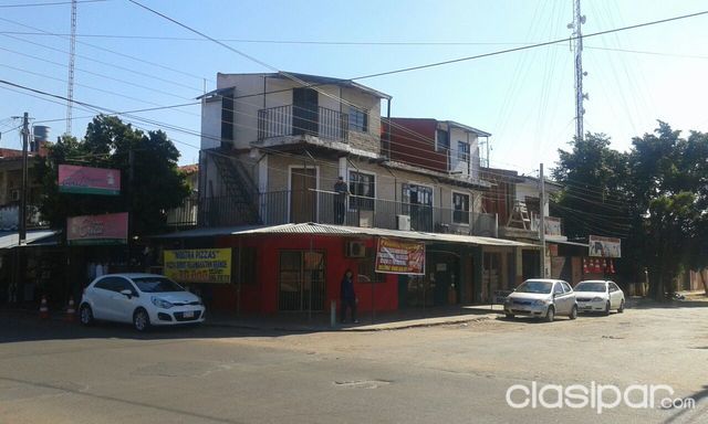 EN EL CENTRO DE LUQUE REMATO PROPIEDAS — foto 3