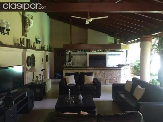 Vendo una hermosa casa sobre Ry6 boquerón barrio Mariscal Estigarribia en esquina — foto 3