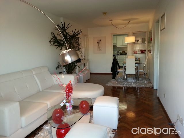 INMOBILIARIA VENDE DEPARTAMENTO CÉNTRICO EN EDIF. AURORA 1. — foto 2