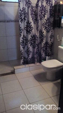 Remato una hermosa Casa en Ñemby Brrio las mercedes — foto 2