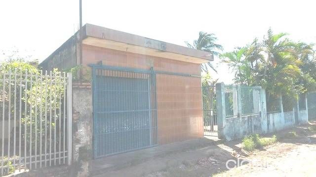 vendo hermoso salon con piscina en capiata — foto 3