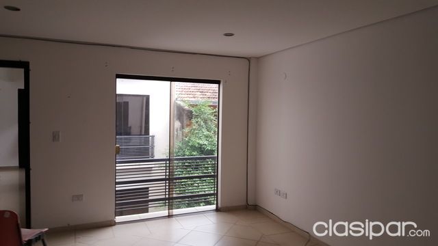 Semi nuevo en barrio Jara — foto 2