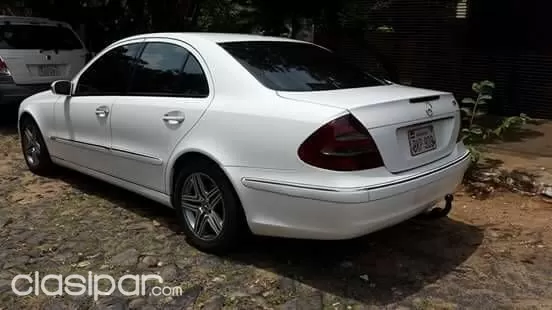 Mercedes-Benz E 220 2004 — foto 4