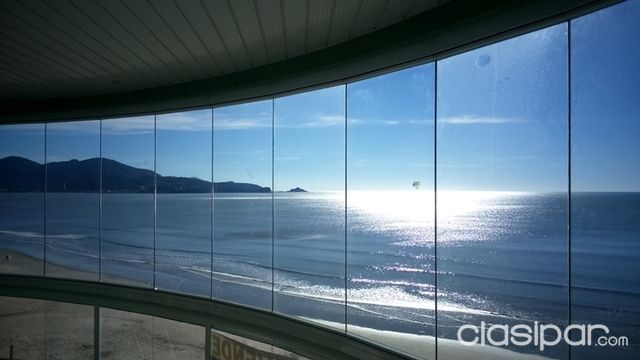 Ed. São Francisco de Assis - MEIA PRAIA - ITAPEMA- BRASIL — foto 2