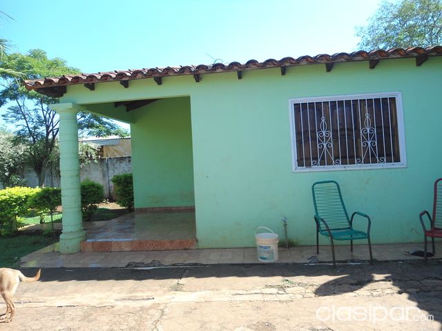 VENDO CASA TITULADA EN KM 8 ACARAY — foto 3