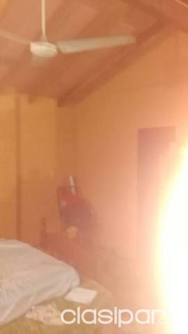 vendo casa en capiata km 24 a 7 cuadras de la ruta 2 — foto 3