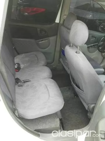 Toyota Funcargo Año 2001 - foto 6