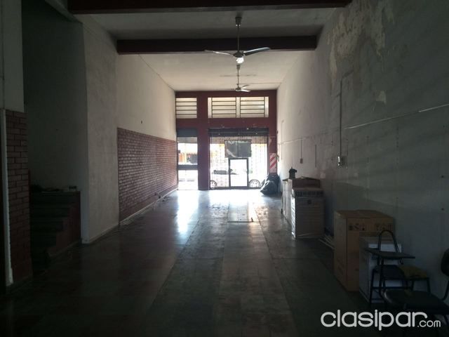 ALQUILO SALON COMERCIAL, CON DEPOSITO EN EL CENTRO DE SAN LORENZO! — foto 2