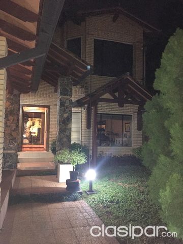 Vendo Residencia en barrio Los Laureles — foto 2