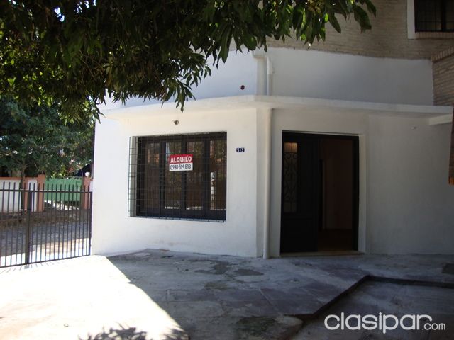 DEPTO EN PLANTA BAJA 2 DORMITTORIOS, 1 BAÑO.ZONA CLUB NACIONAL — foto 3