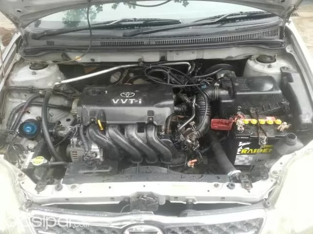 Toyota Corolla 2001 - foto 7