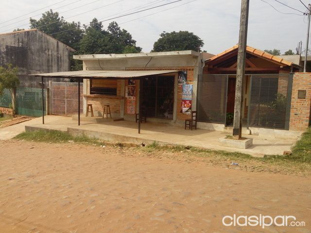 Vendo Casa a 3 cuadras del palacio Luque — foto 2