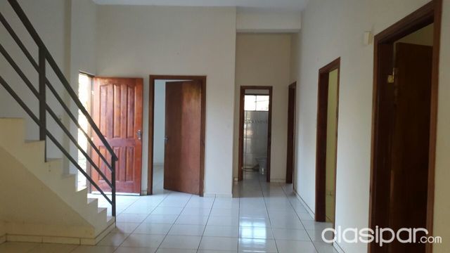 ALQUILO O VENDO CASA AMPLIA EN KM 7 CIUDAD NUEVA — foto 2