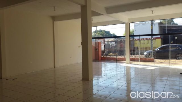 ALQUILO O VENDO CASA AMPLIA EN KM 7 CIUDAD NUEVA — foto 3