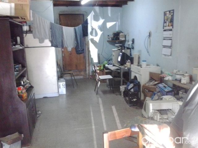 VENDO CASA CON SALONES COMERCIALES BARRIO SAN PABLO ASUNCION ESPECIAL PARA INVERCIONISTAS — foto 3