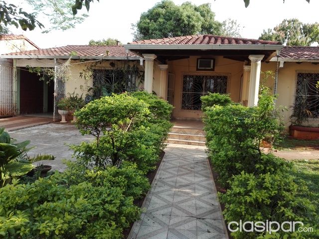 VENDO CASA EN AREA 5. CIUDAD PRESIDENTE FRANCO, ALTO PARANA (PRECIO NEGOCIABLE) — foto 3