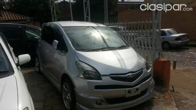 Toyota Ractis Año 2007 — foto 3