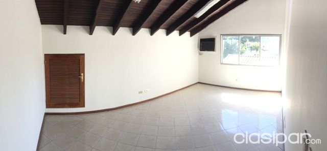 Alquilo casa en excelente ubicación especial para oficina o vivienda — foto 3