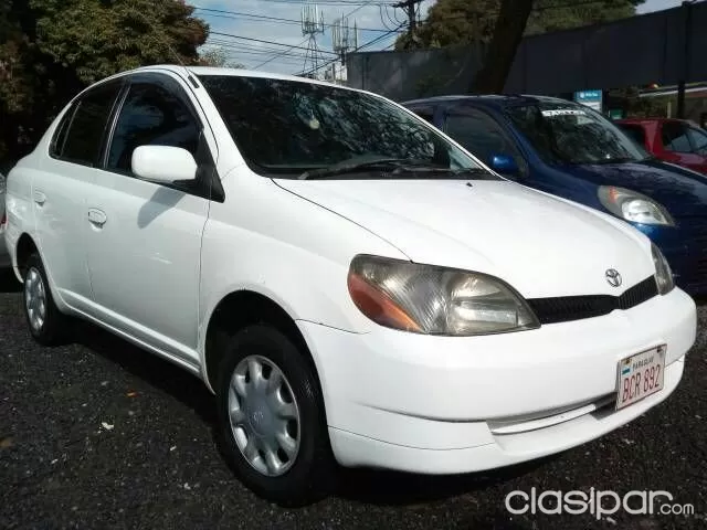 Toyota Platz 2001 — foto 2