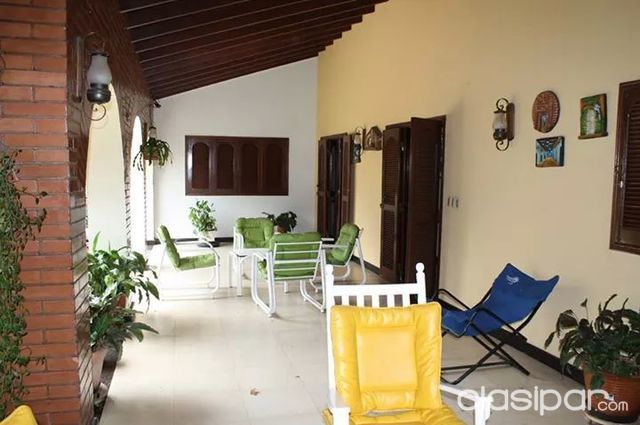 CIUDAD DEL ESTE! Barrio BOQUERON Fina CASA en Venta!! — foto 3
