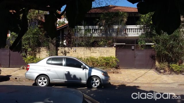 VENDO HERMOSA CASA EN BARRIO MCAL. ESTIGARRIBIA — foto 2