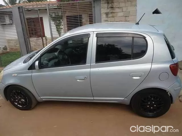 Toyota Vitz 2003 — foto 3